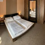 Szofia 3*